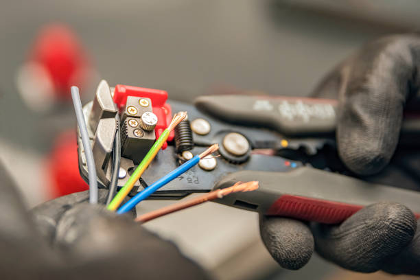 Best Licensed Electrician  in Clifton Springs, NY